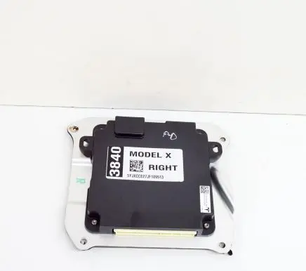 Tesla Model X Door control unit/module 105018300E