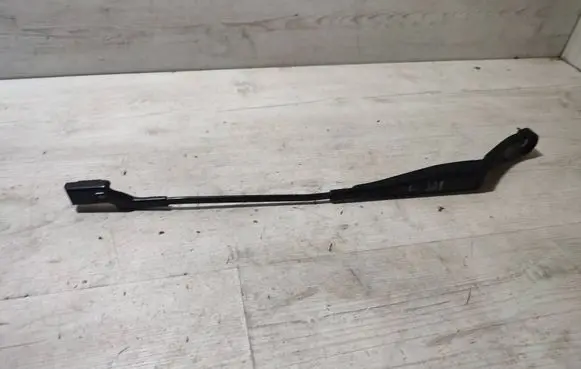 Peugeot 308 Front wiper blade arm 9677256280