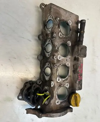 Opel Astra H Rocker cam cover 897372780