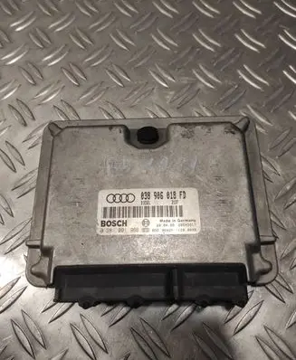 Audi A4 S4 B5 8D Engine control unit/module 038906018FD 28SA3917 0281001966