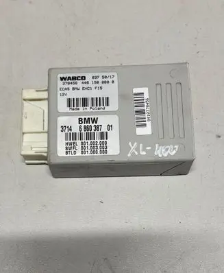 BMW X5 F15 Air suspension control unit module (rear) 6860387 001002000 4461500800