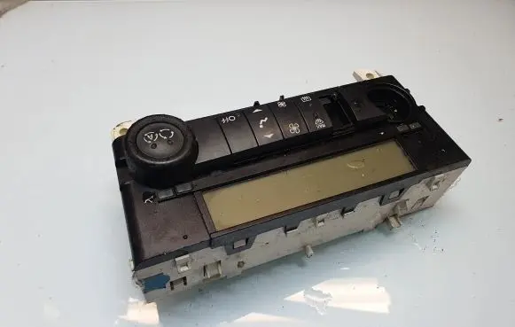 Renault Laguna II Climate control unit 8200001901C 52485201 HLS12C16
