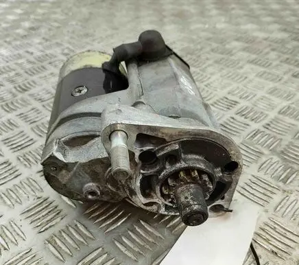 Toyota Hilux (AN10, AN20, AN30) Starter motor TG4280002632 281000L051
