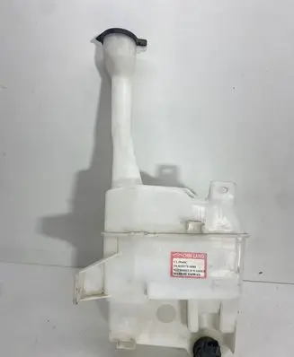 Toyota Camry Windshield washer fluid reservoir/tank Cl5049c Ty381017t000