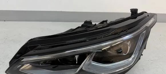 Volkswagen Golf VIII Headlight/headlamp 5H1941059