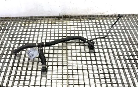 Renault Trafic III (X82) Engine coolant pipe/hose 