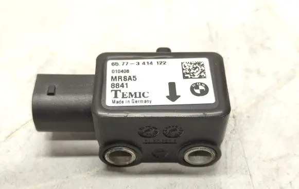 BMW X3 E83 Airbag deployment crash/impact sensor 65773414122 773414122
