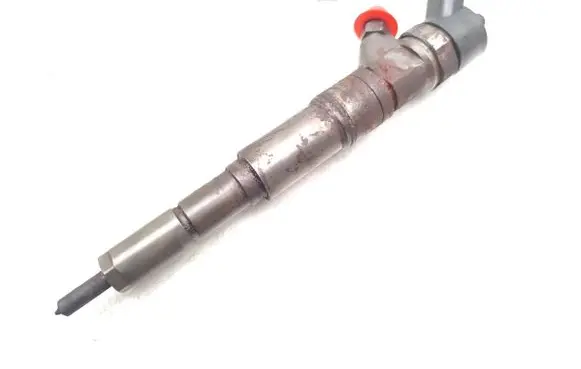 BMW X5 E53 Fuel injector 0445110266 7785984