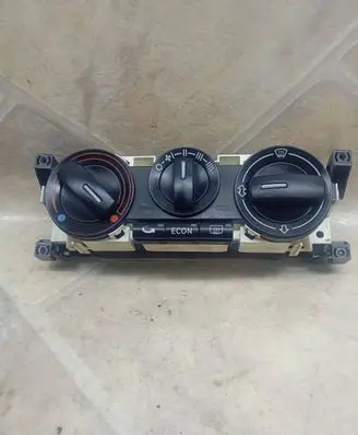 Audi A2 Climate control unit 8z0819045c