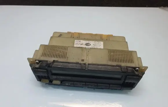Volkswagen PASSAT B5 Climate control unit 3B1907044B
