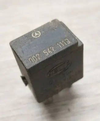 Mercedes-Benz C W203 Other relay 0025421119