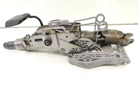 Volkswagen PASSAT B5.5 Steering column universal joint 3B0419502F
