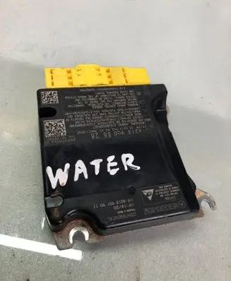 Mercedes-Benz GLC X253 C253 Airbag control unit/module A2139008828