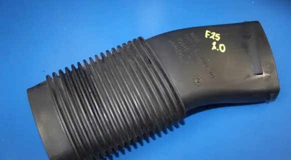 BMW X3 F25 Air intake hose/pipe