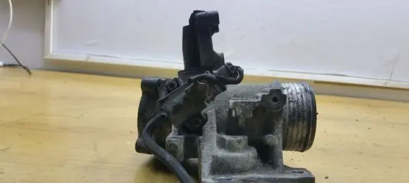 Volvo V60 EGR valve 31219977