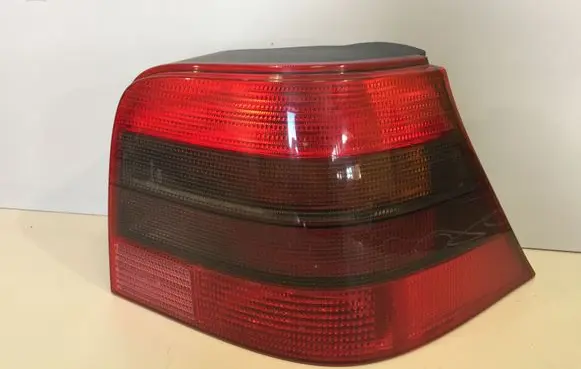 Volkswagen Golf IV Rear/tail lights 1J6945112S 1J6945257