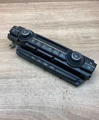 BMW X5 E70 Climate control unit 9157555 697278003