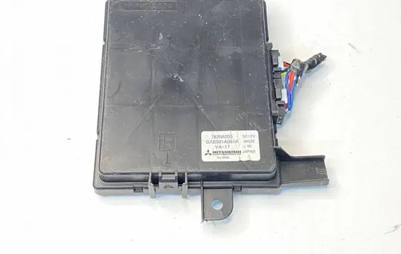 Mitsubishi Outlander Air conditioner control unit module CAB501A065A 7820A055