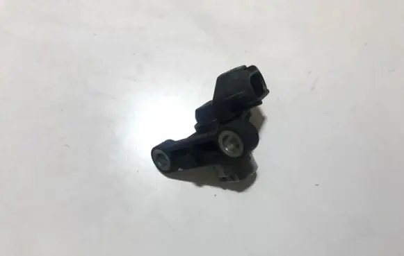 Volvo V70 Crankshaft position sensor 30637803 30713485