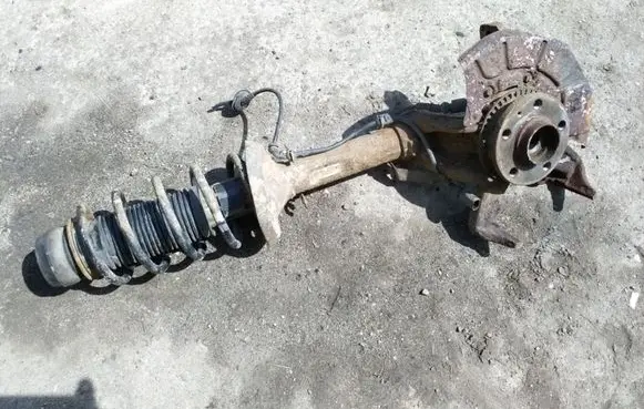 Volkswagen Golf IV Front shock absorber/damper 1J04130315