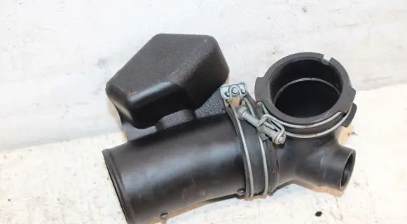 Toyota Auris E180 Air intake duct part 17880-0T050 17880-0T056