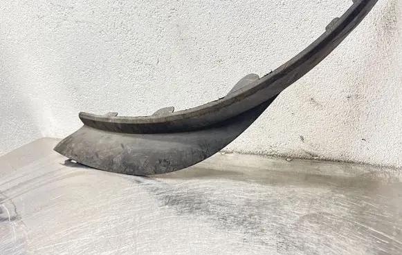 Opel Astra J Front bumper lip 13264407 F1704