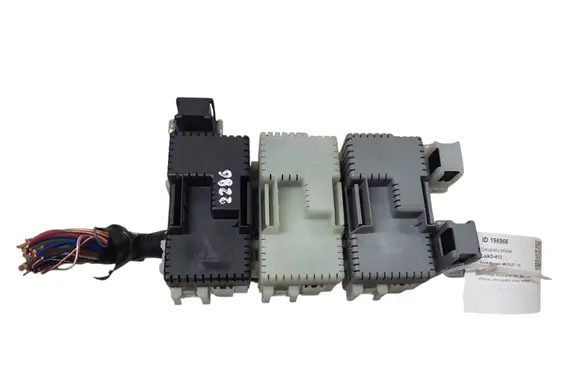 Ford Mondeo MK IV Fuse module 6G9T14K131CA 6G9T14K131