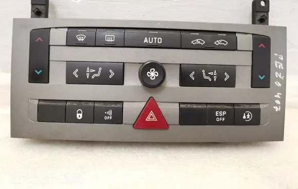 Peugeot 407 Climate control unit 96573322