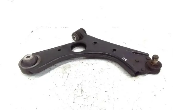 Fiat 500L Front lower control arm/wishbone