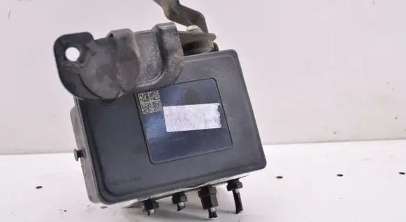 Hyundai i10 ABS Pump 58900B4800 06262132111