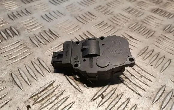 Mercedes-Benz S W221 Intake manifold valve actuator/motor A2219066900 2218200042
