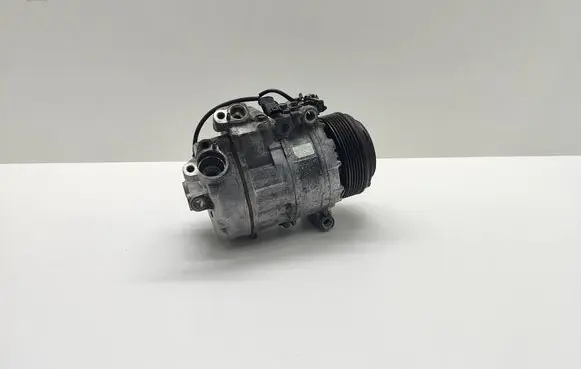 BMW 5 F10 F11 Air conditioning (A/C) compressor (pump) 6987890 698789005 64526987890
