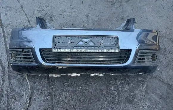 Opel Zafira B Front bumper