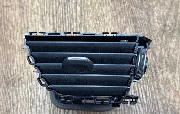 Dashboard side air vent grill/cover trim