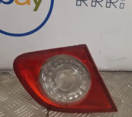 Volkswagen PASSAT B6 Tailgate rear/tail lights 273001