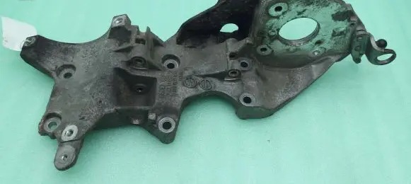 Volkswagen Sharan Engine mounting bracket 03L903143Q