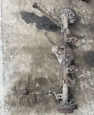 Toyota Land Cruiser (J120) Rear axle beam