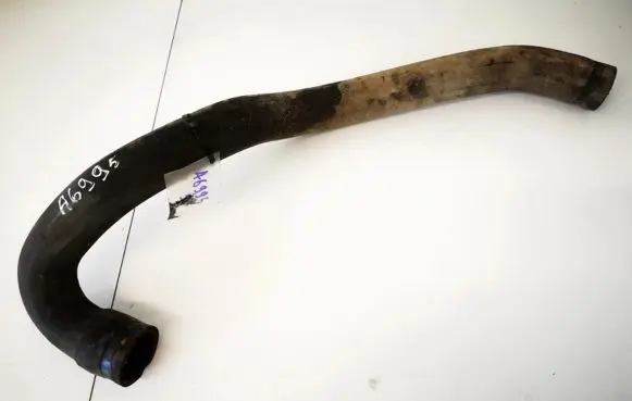 Audi A6 S6 C4 4A Engine coolant pipe/hose 4a0121055