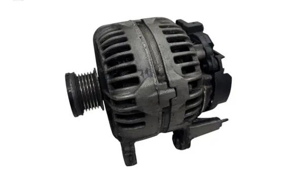Volkswagen Golf VI Generator/alternator 03C903023A