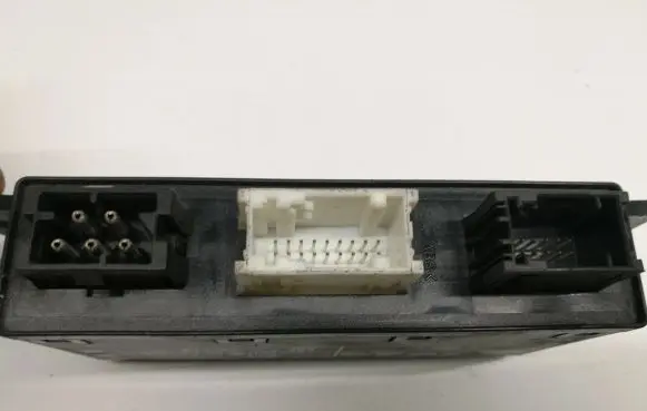 BMW 5 E39 Door control unit/module 6904247