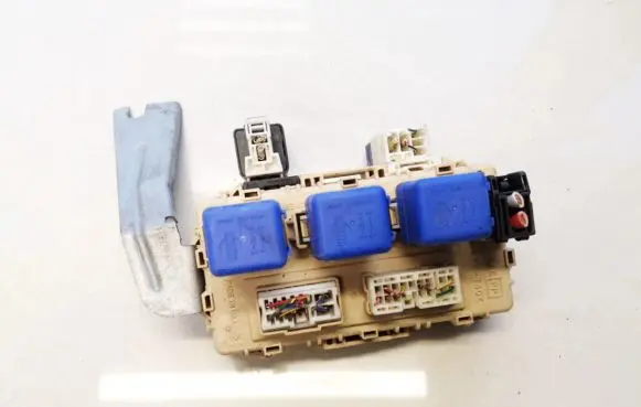 Nissan X-Trail T30 Fuse box set