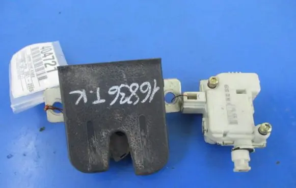 Volkswagen Polo Tailgate/trunk/boot lock/catch/latch 6Q6827505B