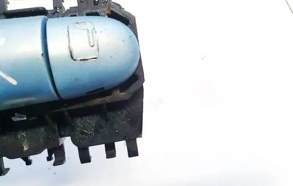 Renault Scenic II - Grand scenic II Front door lock (next to the handle) n0501614