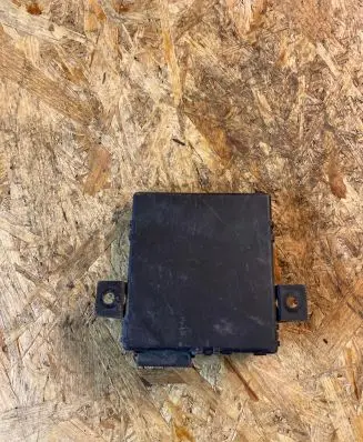 Audi A3 S3 8V Gateway control module 8U0907468G 8U0907468Q 284065292