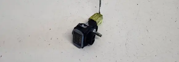 Lexus RX 330 - 350 - 400H Airbag deployment crash/impact sensor 8983A47010 4689000011