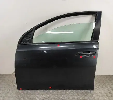 Volkswagen Golf VI Front door 5K3831055J