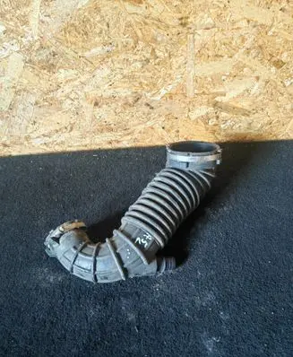Audi A5 8T 8F Air intake hose/pipe 03G129629
