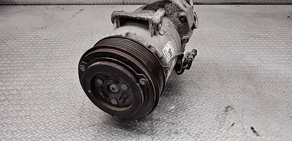 Opel Meriva B Air conditioning (A/C) compressor (pump) 401351739 12012005626A 13412248