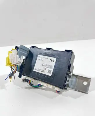 Suzuki Vitara (LY) Central body control module 3717186R10
