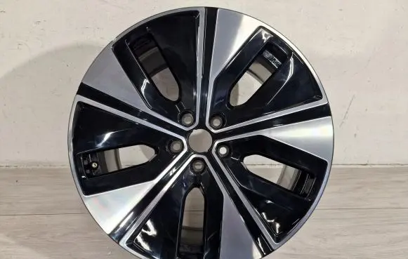 Polestar 2 R19 alloy rim 32327781